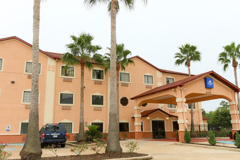 Americas Best Value Inn And Suites Houston Fm 1960 Exterior foto